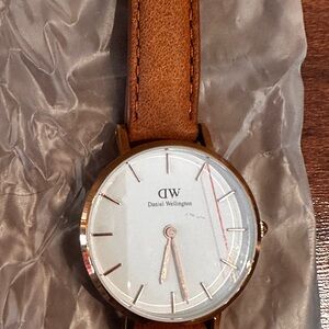Daniel Wellington Tan Leather Strap Watch